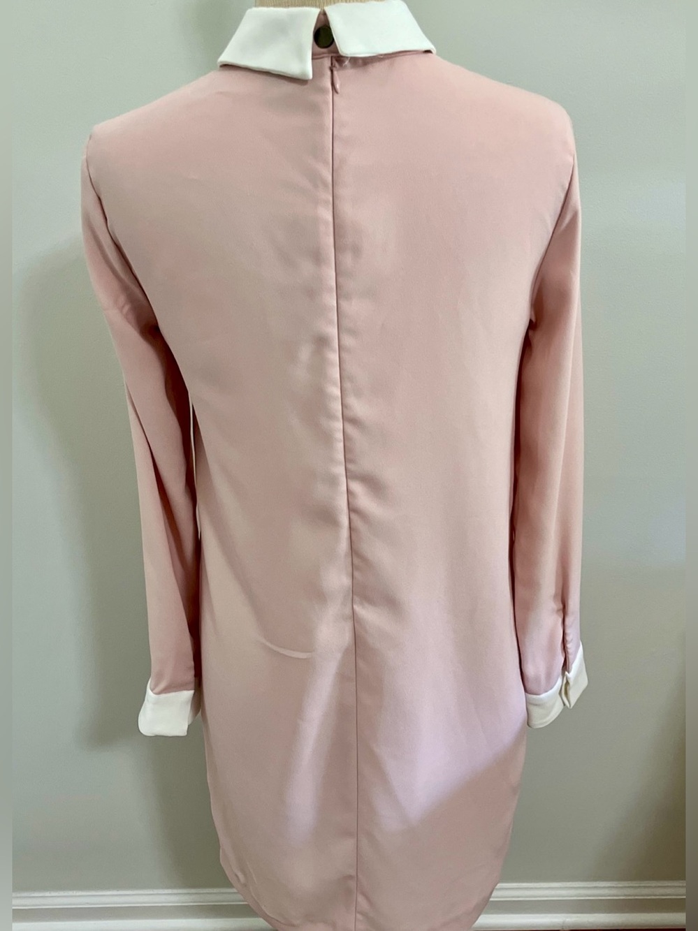 Victoria Beckham Target Pink Rabbit Collared Shift Dress - Picture 6 of 9